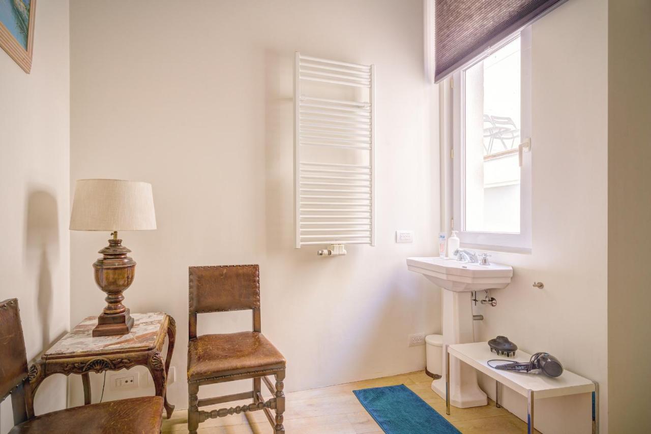 The Bright Stone Lodge. Heart Of * Antwerpen