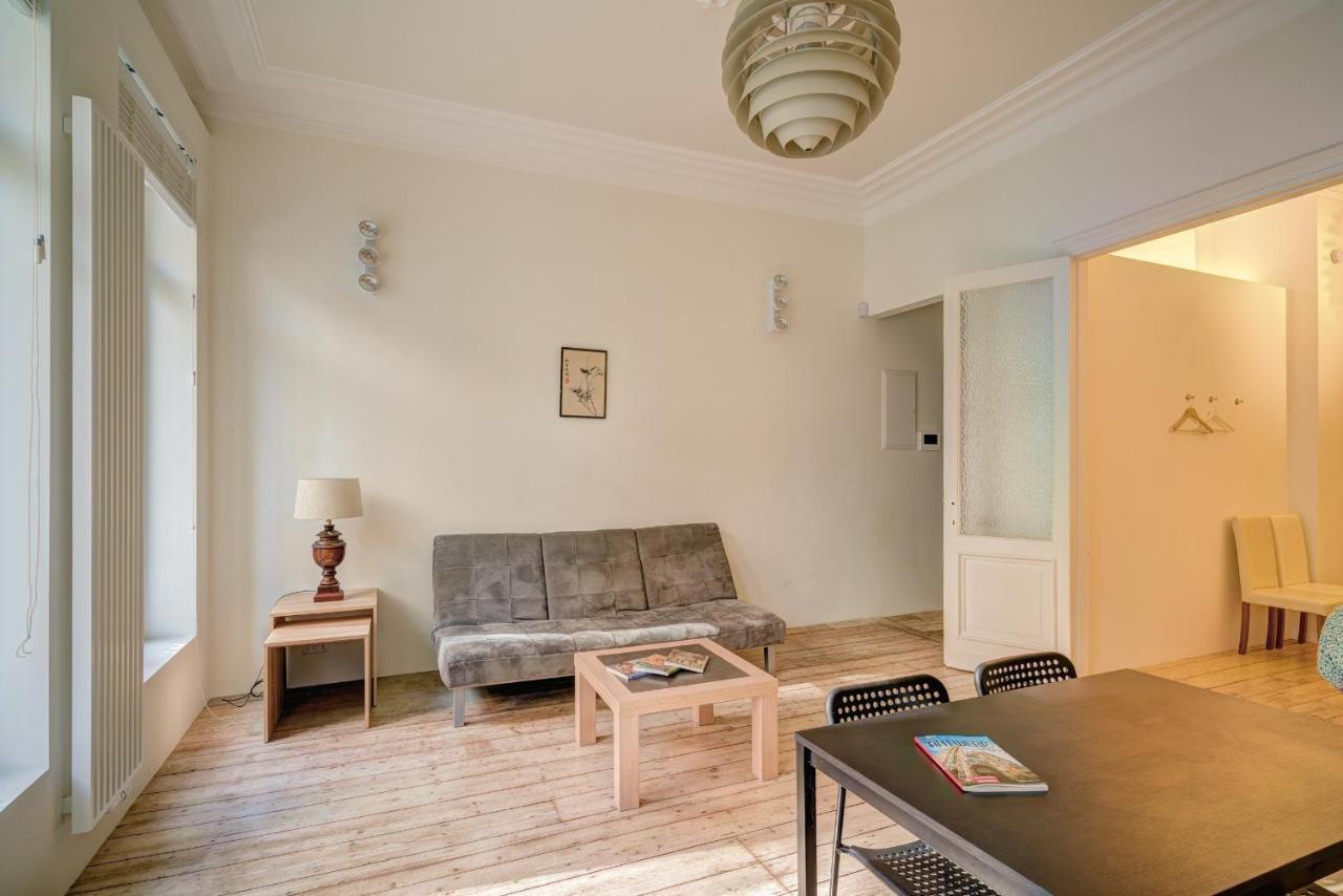 The Bright Stone Lodge. Heart Of Apartment *